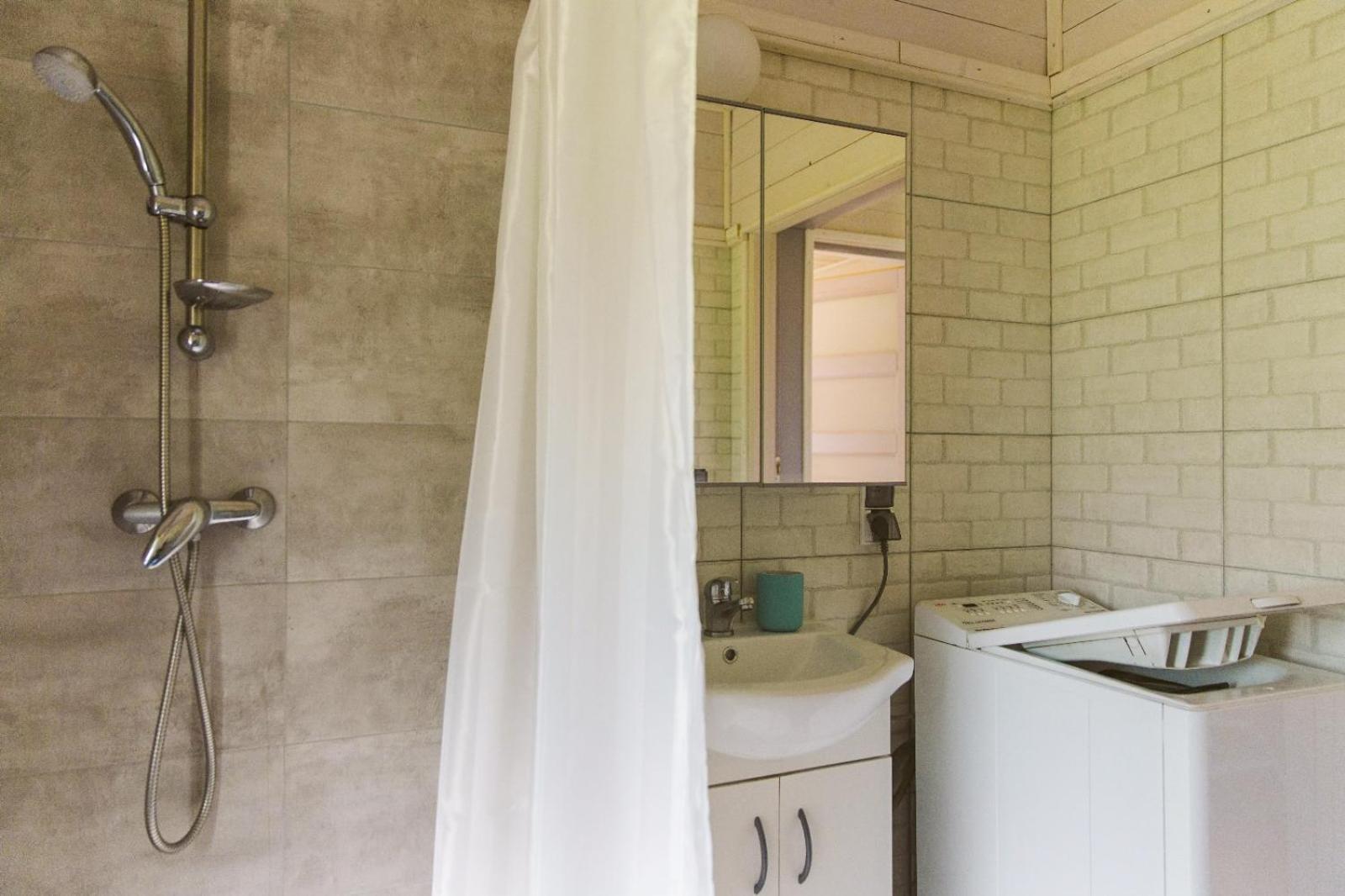Surf Domki Habenda Z Sauna Ogrodowa Sarbsk Exterior foto